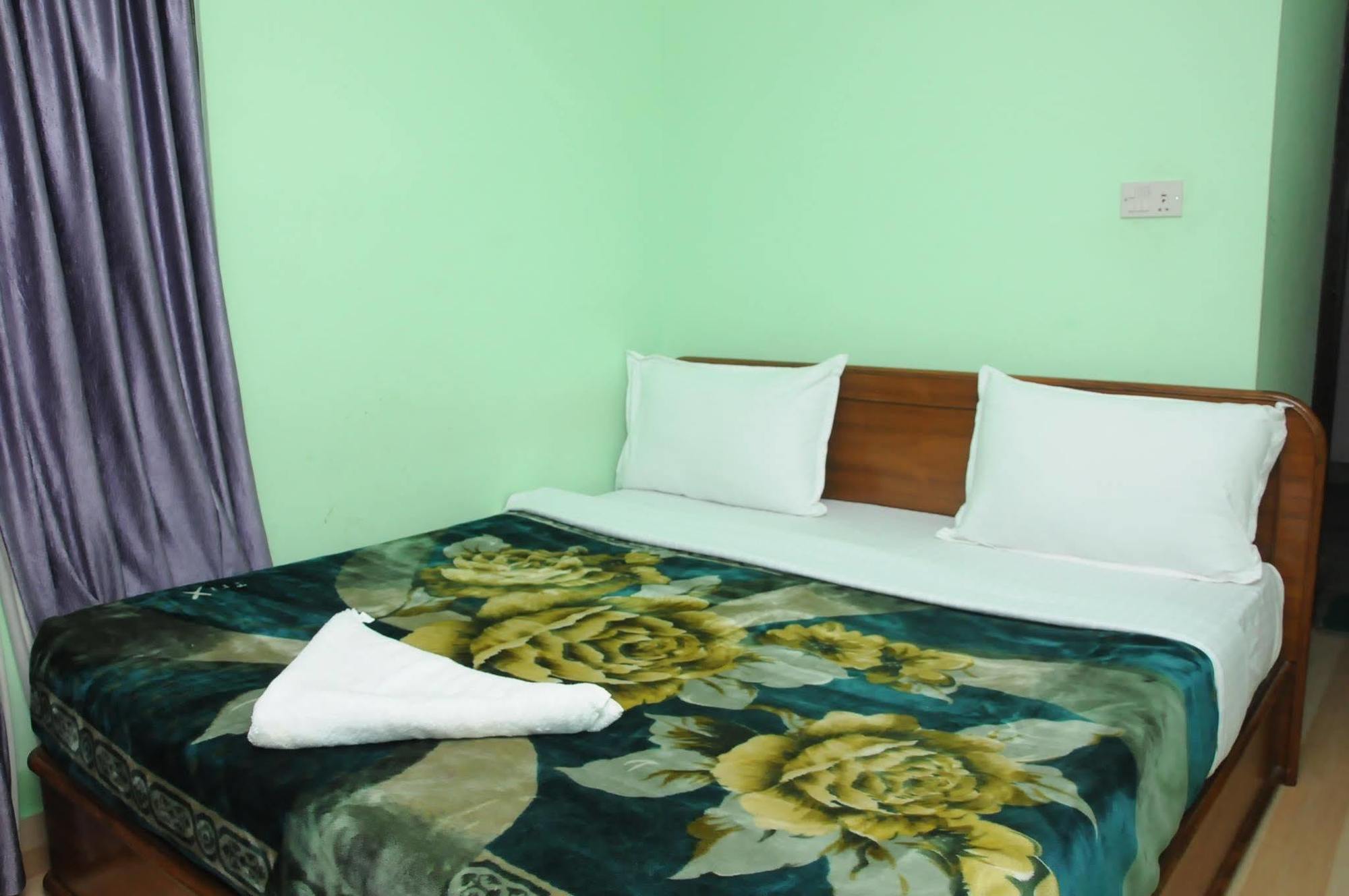 Shiva Shankar Hotel Pashupatinath Exterior foto